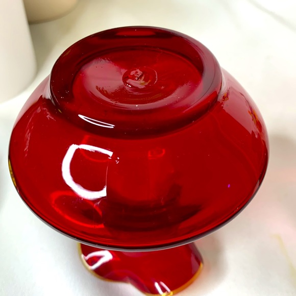 Vintage Rainbow Glass Huntington West Virginia Ruby red vase with amber rim vase - Picture 6 of 7